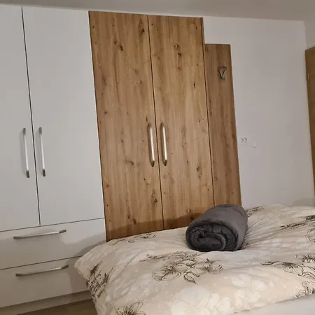 Apartma Villages Zirovnica