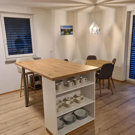 Apartma Villages *