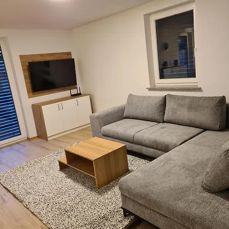 아파트 Villages *