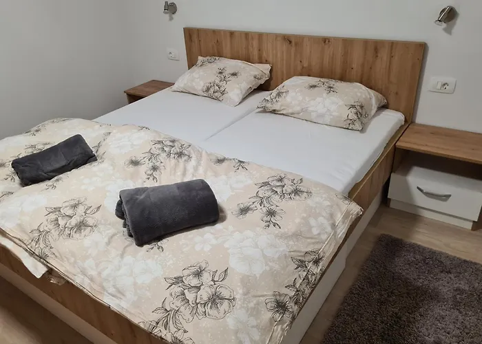 Villages アパート *